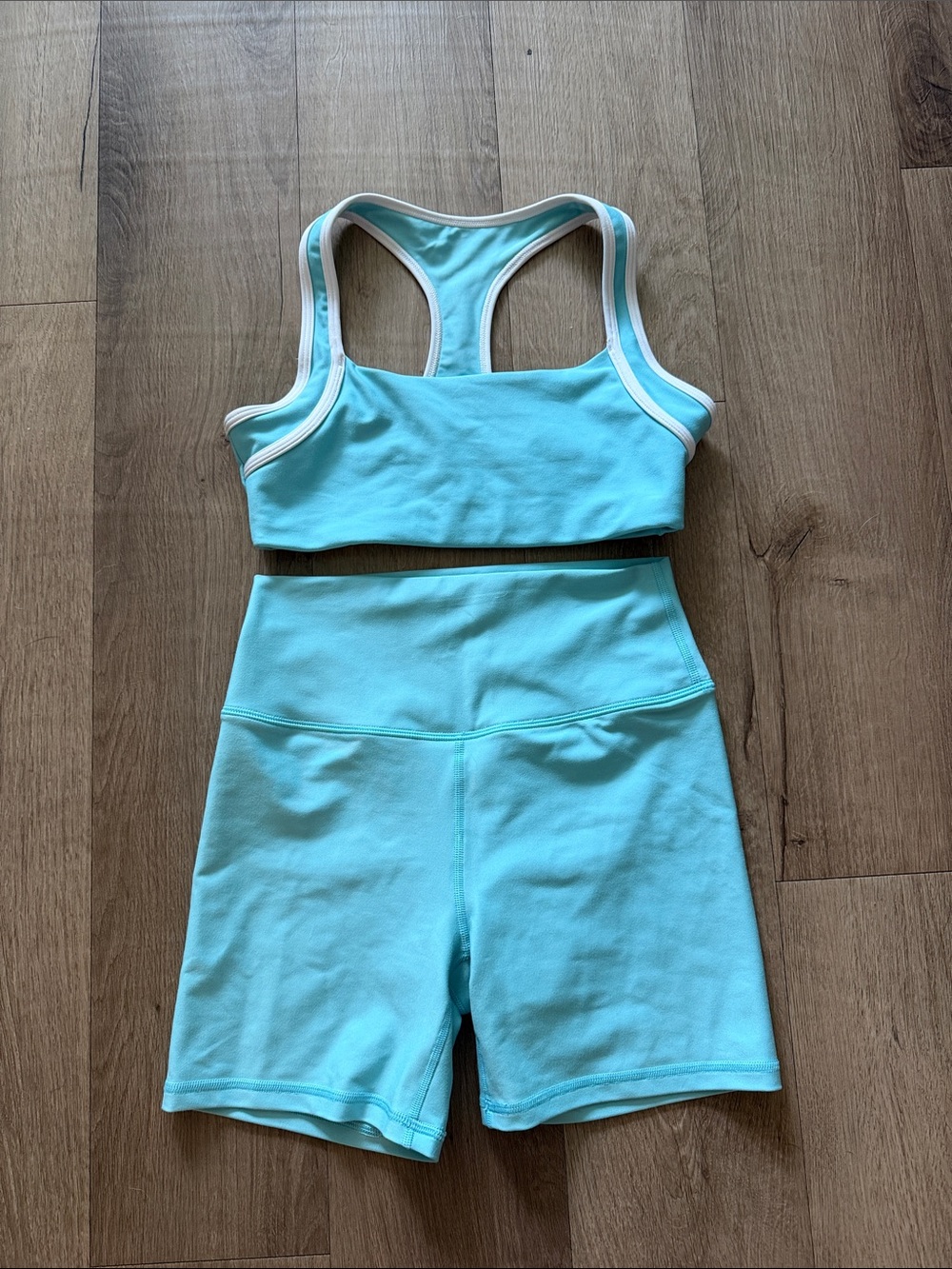 Abercrombie YPB Workout Set